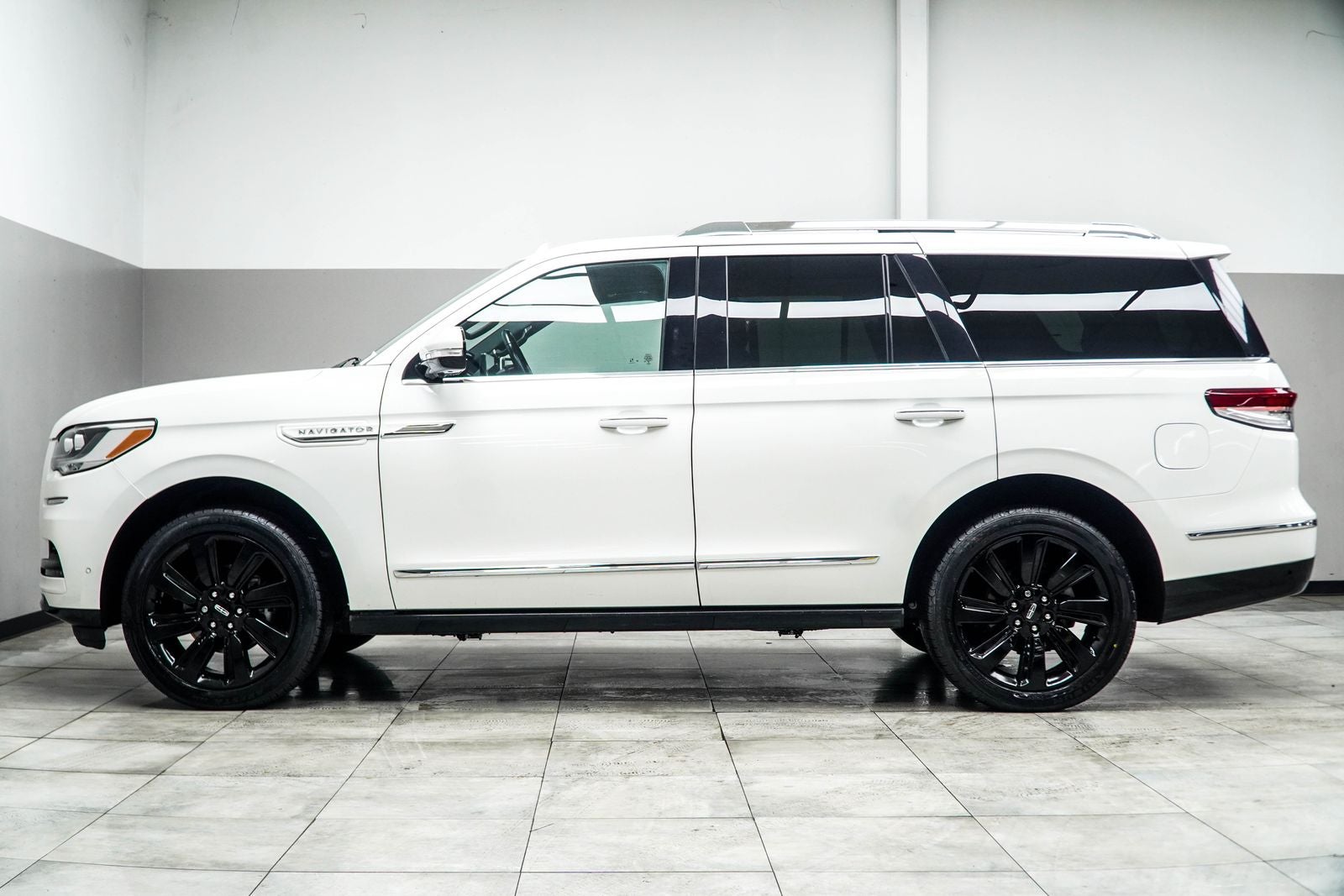 2023 Lincoln Navigator Reserve