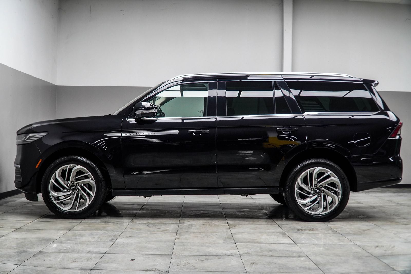 2025 Lincoln Navigator Reserve