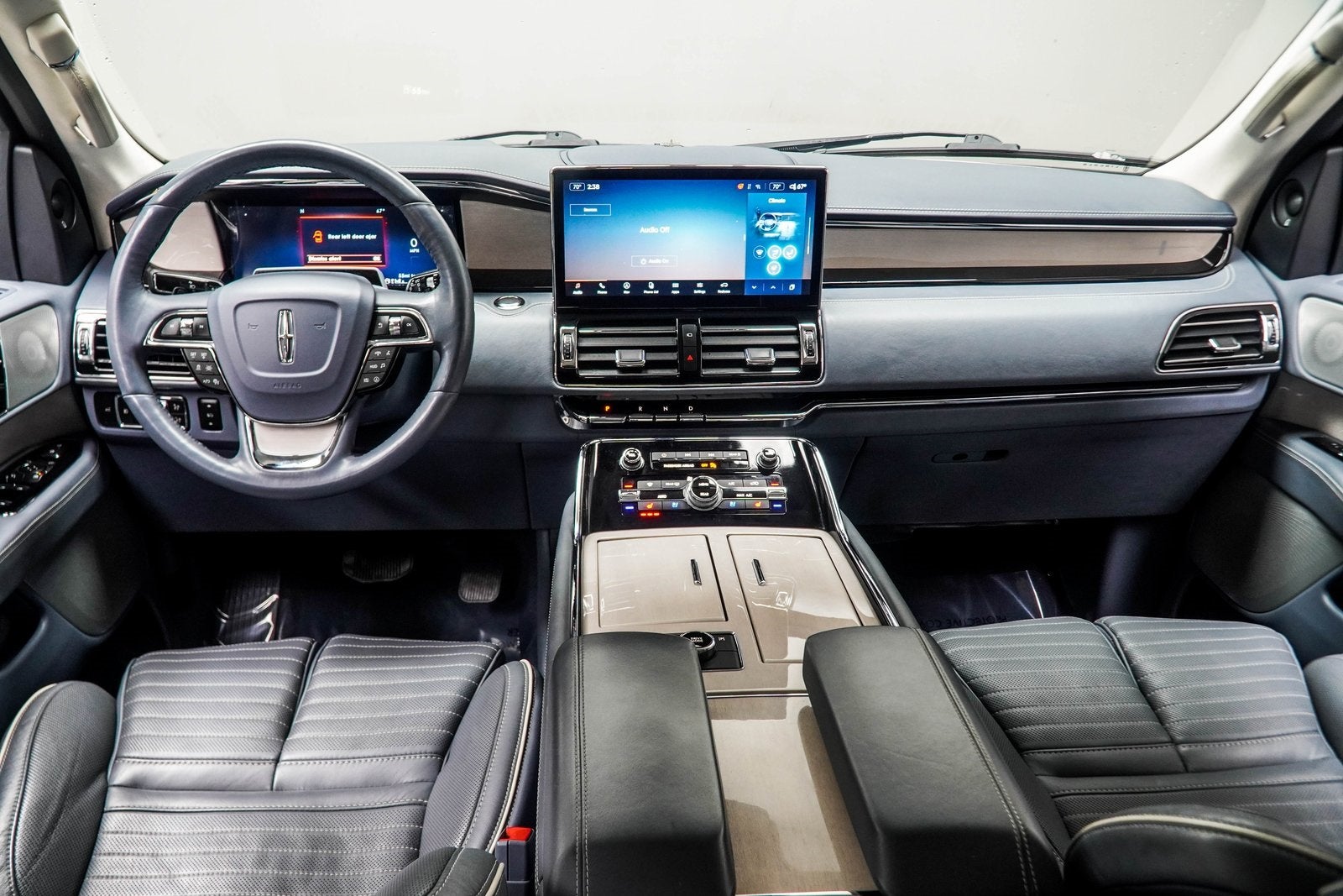 2022 Lincoln Navigator L L Black Label