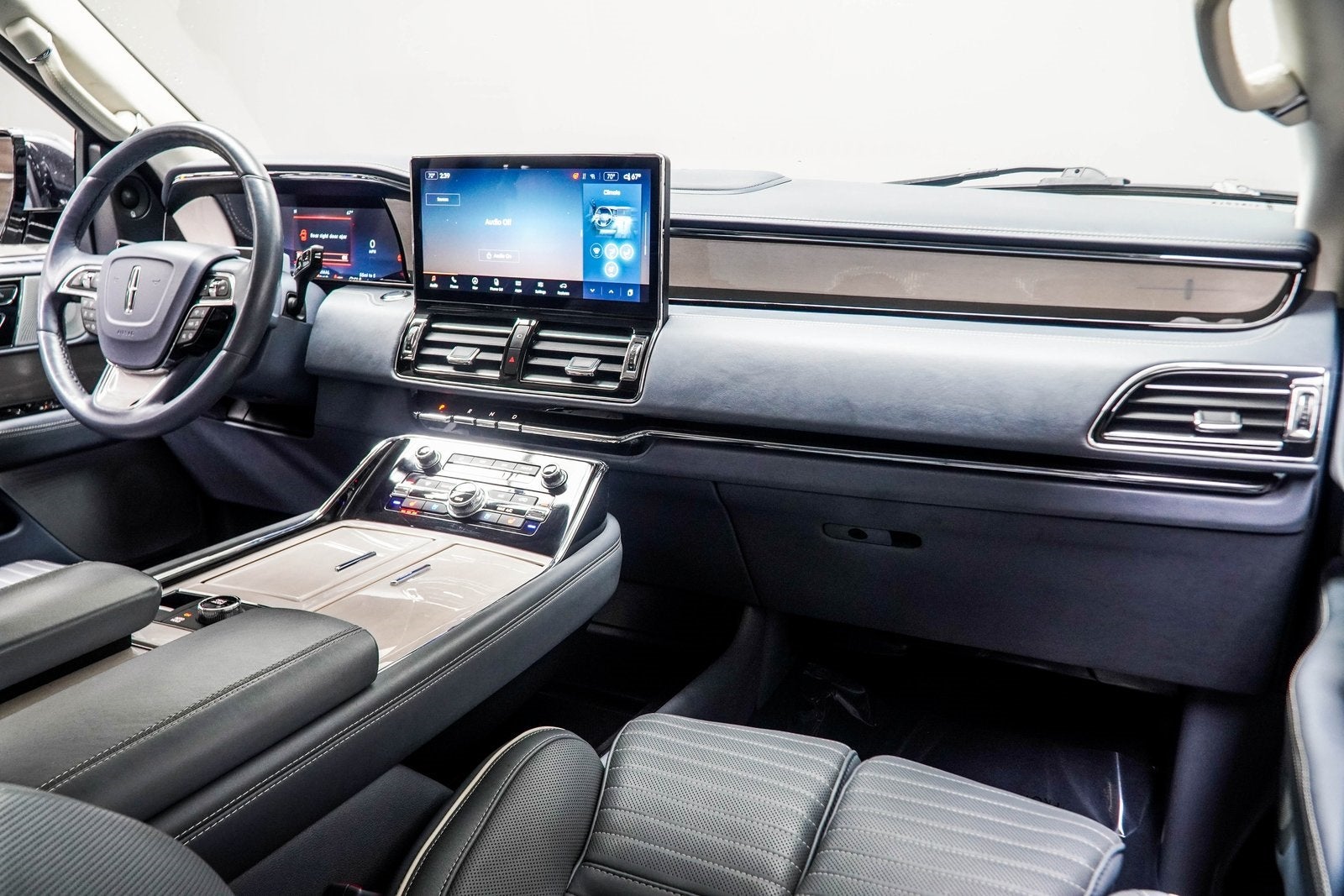 2022 Lincoln Navigator L L Black Label