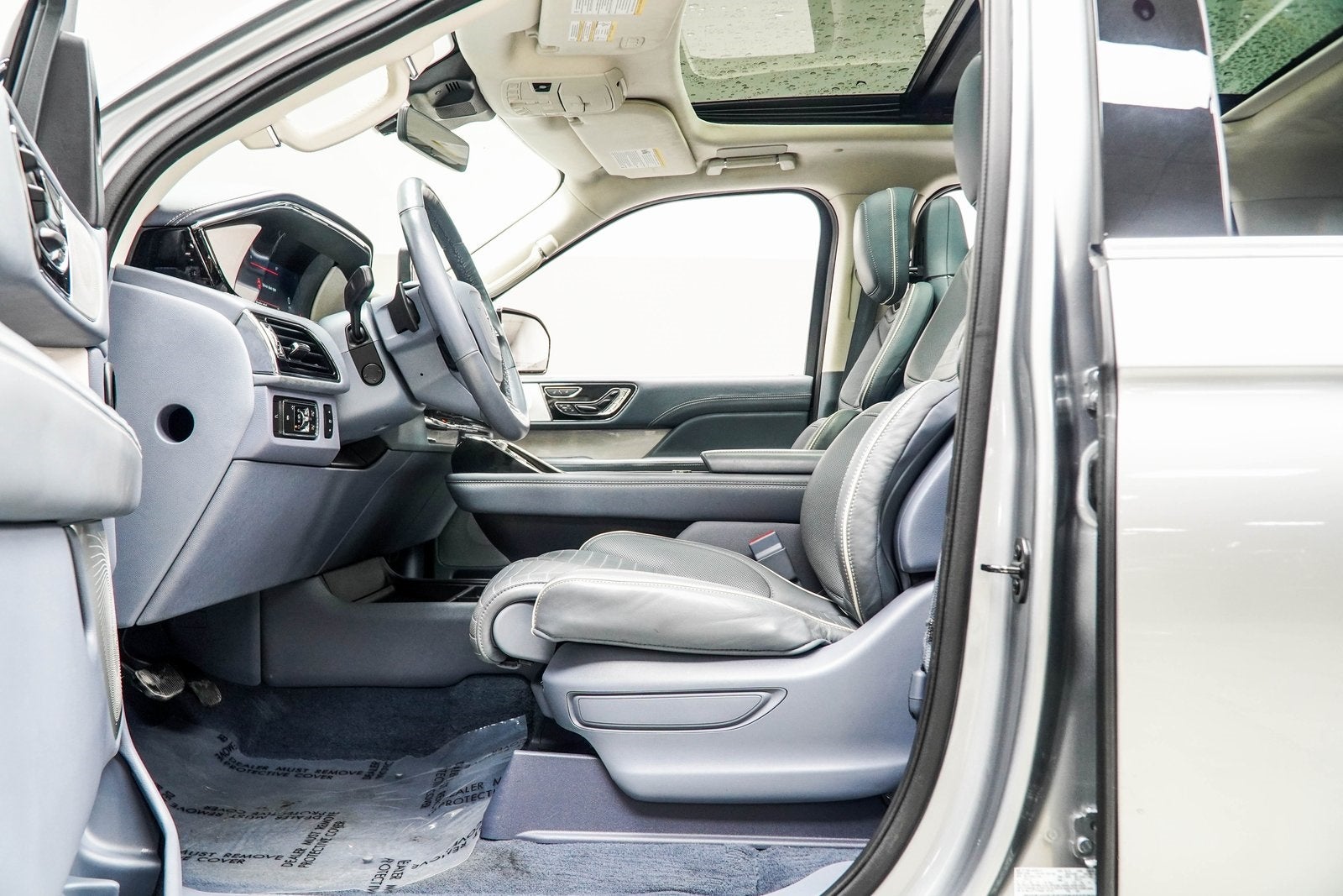 2022 Lincoln Navigator L L Black Label