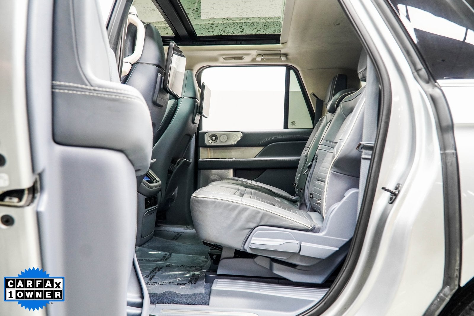 2022 Lincoln Navigator L L Black Label