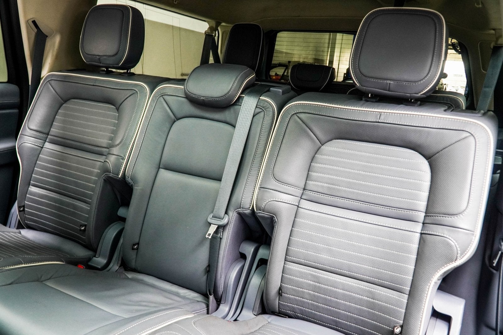 2022 Lincoln Navigator L L Black Label