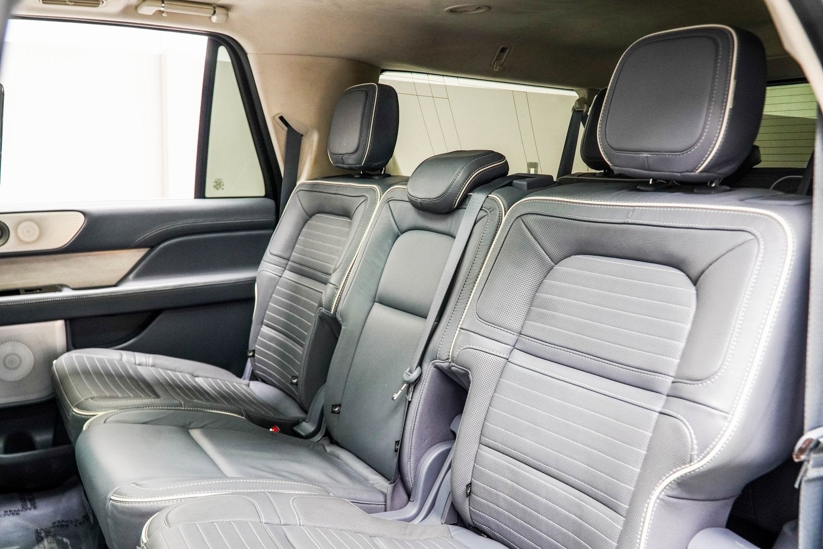 2022 Lincoln Navigator L L Black Label