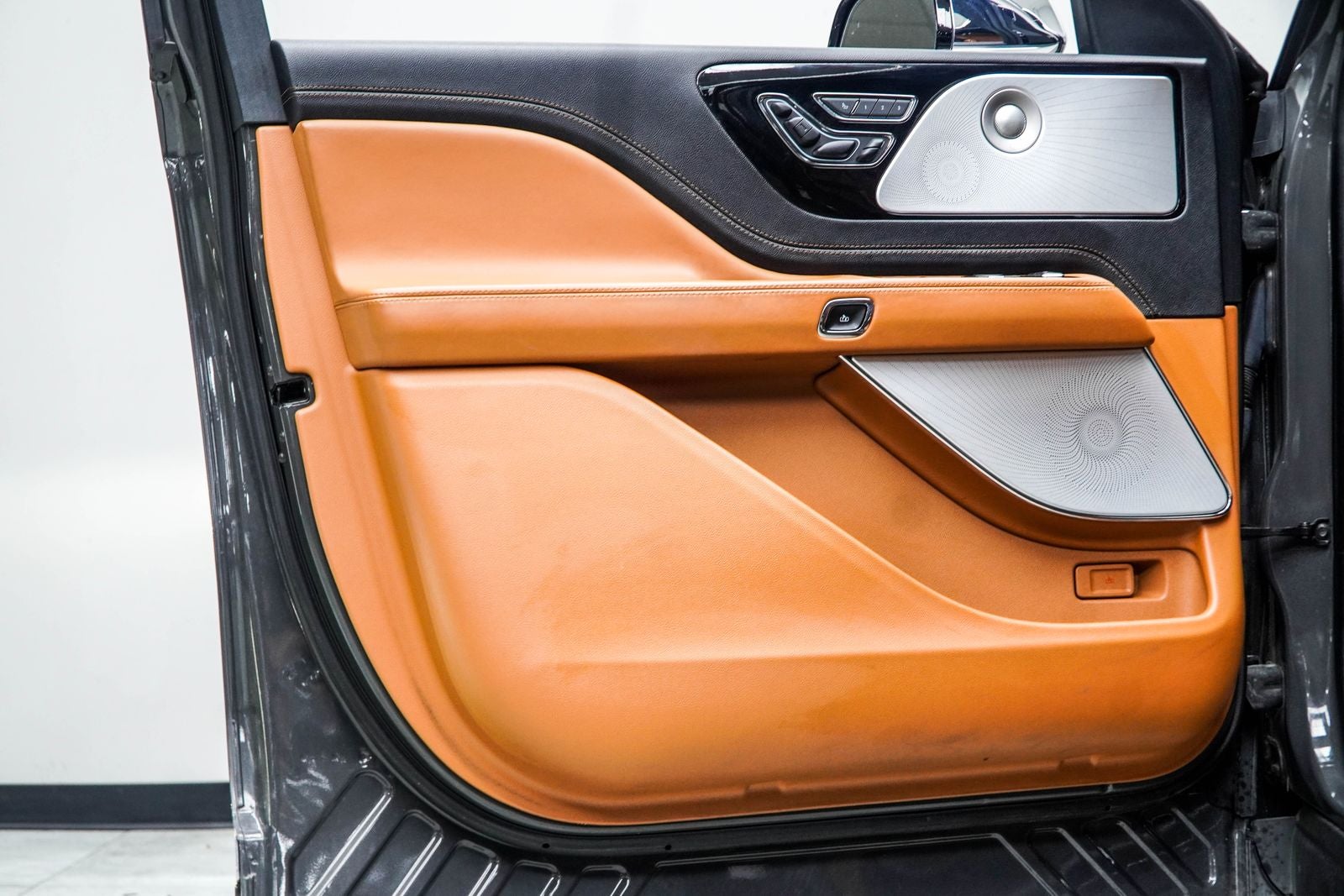 2021 Lincoln Aviator Plug-In Hybrid Black Label Grand Touring