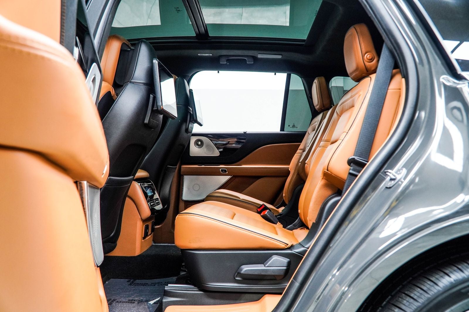 2021 Lincoln Aviator Plug-In Hybrid Black Label Grand Touring