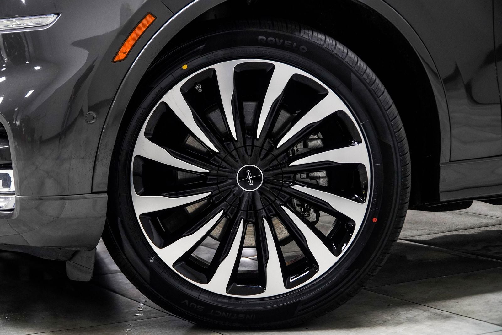 2021 Lincoln Aviator Plug-In Hybrid Black Label Grand Touring