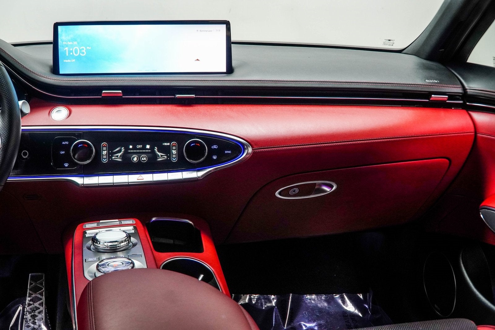 2024 Genesis GV70 2.5T