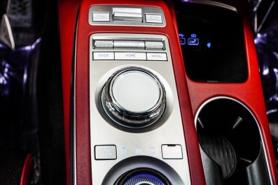 2024 Genesis GV70 2.5T