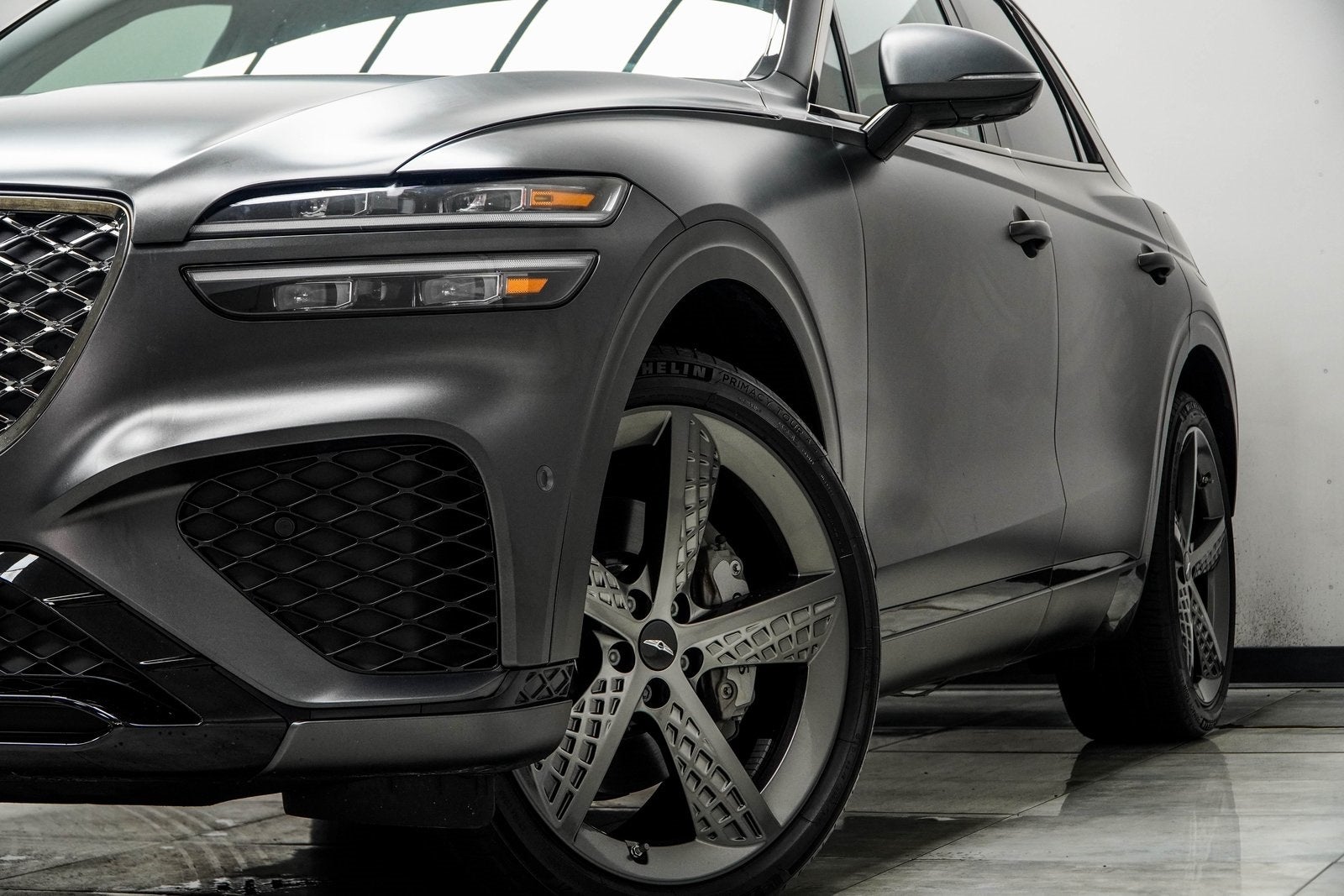 2024 Genesis GV70 2.5T