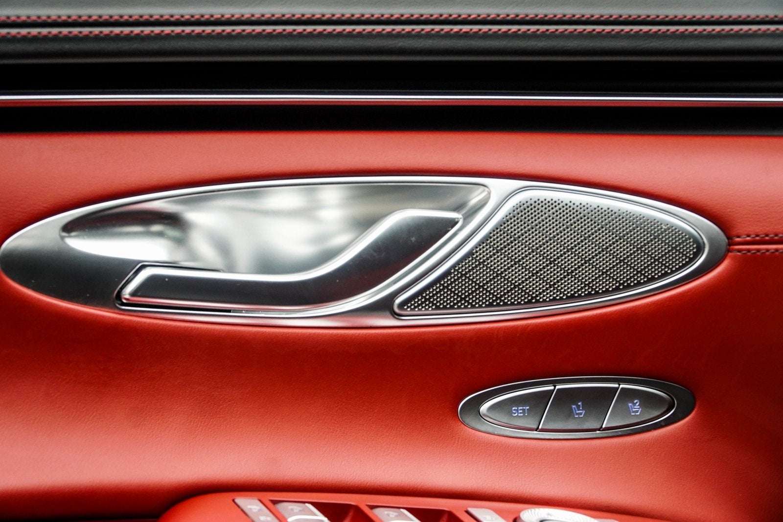 2024 Genesis GV70 2.5T