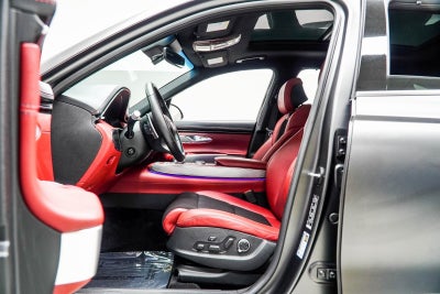 2024 Genesis GV70 2.5T