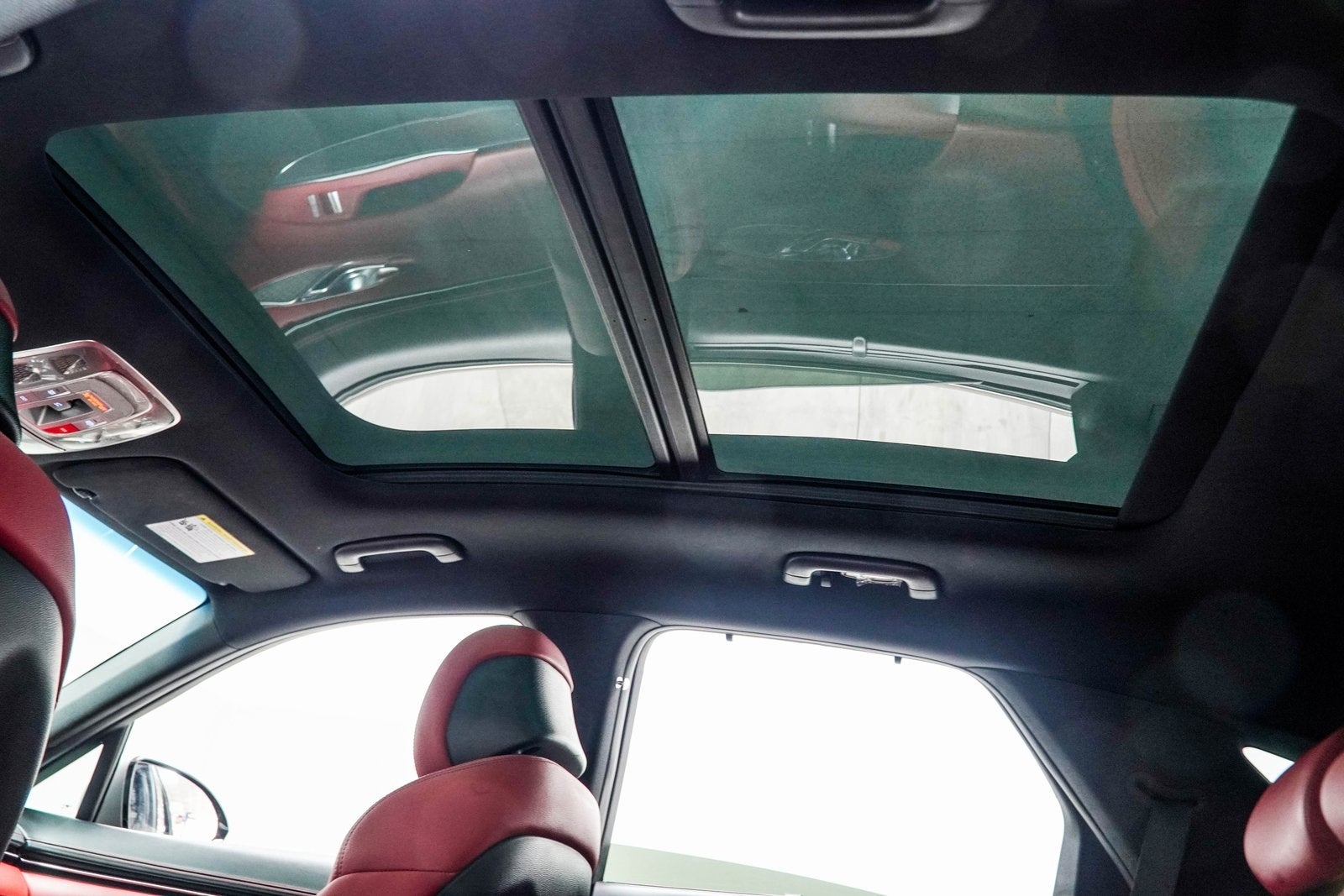 2024 Genesis GV70 2.5T