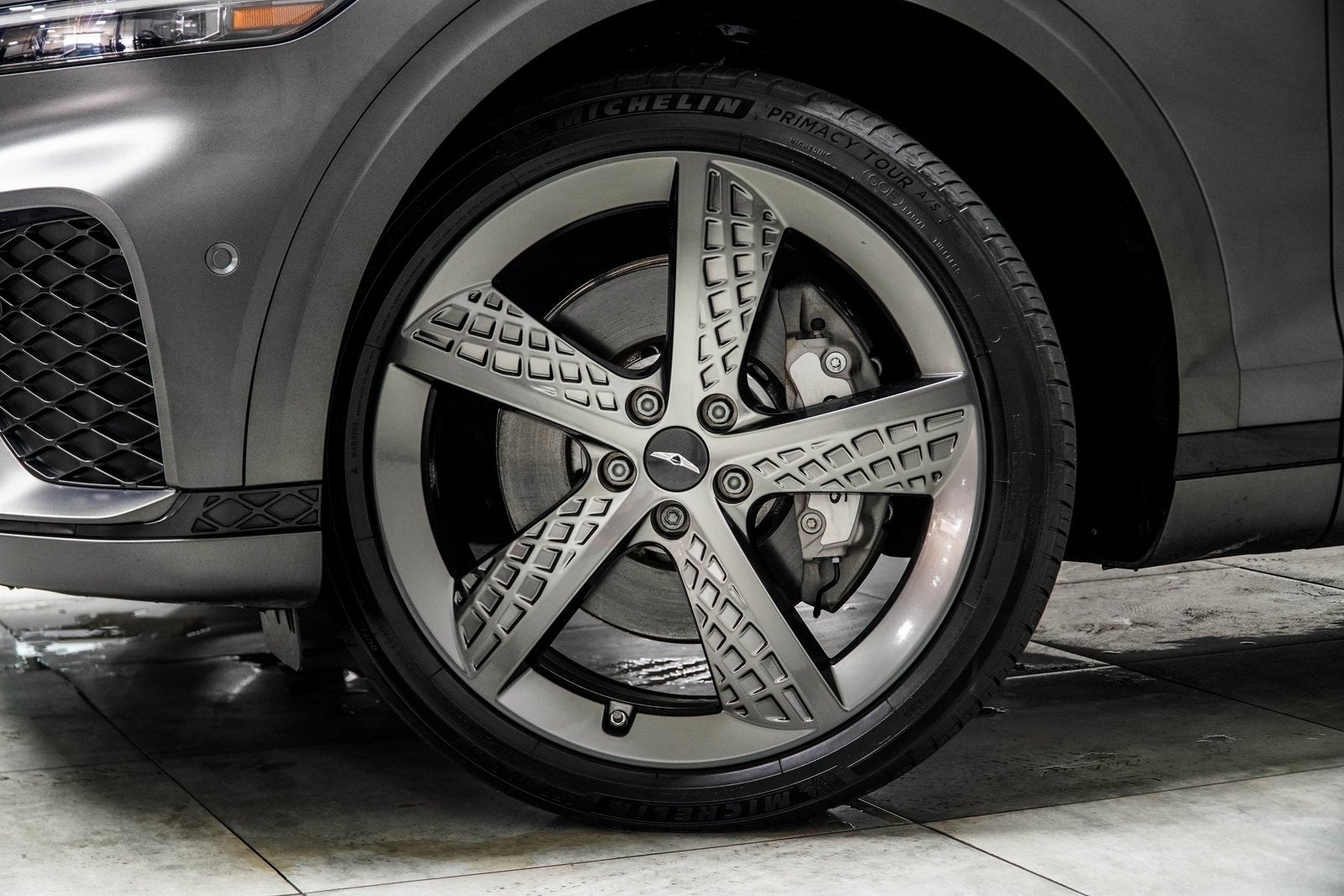 2024 Genesis GV70 2.5T