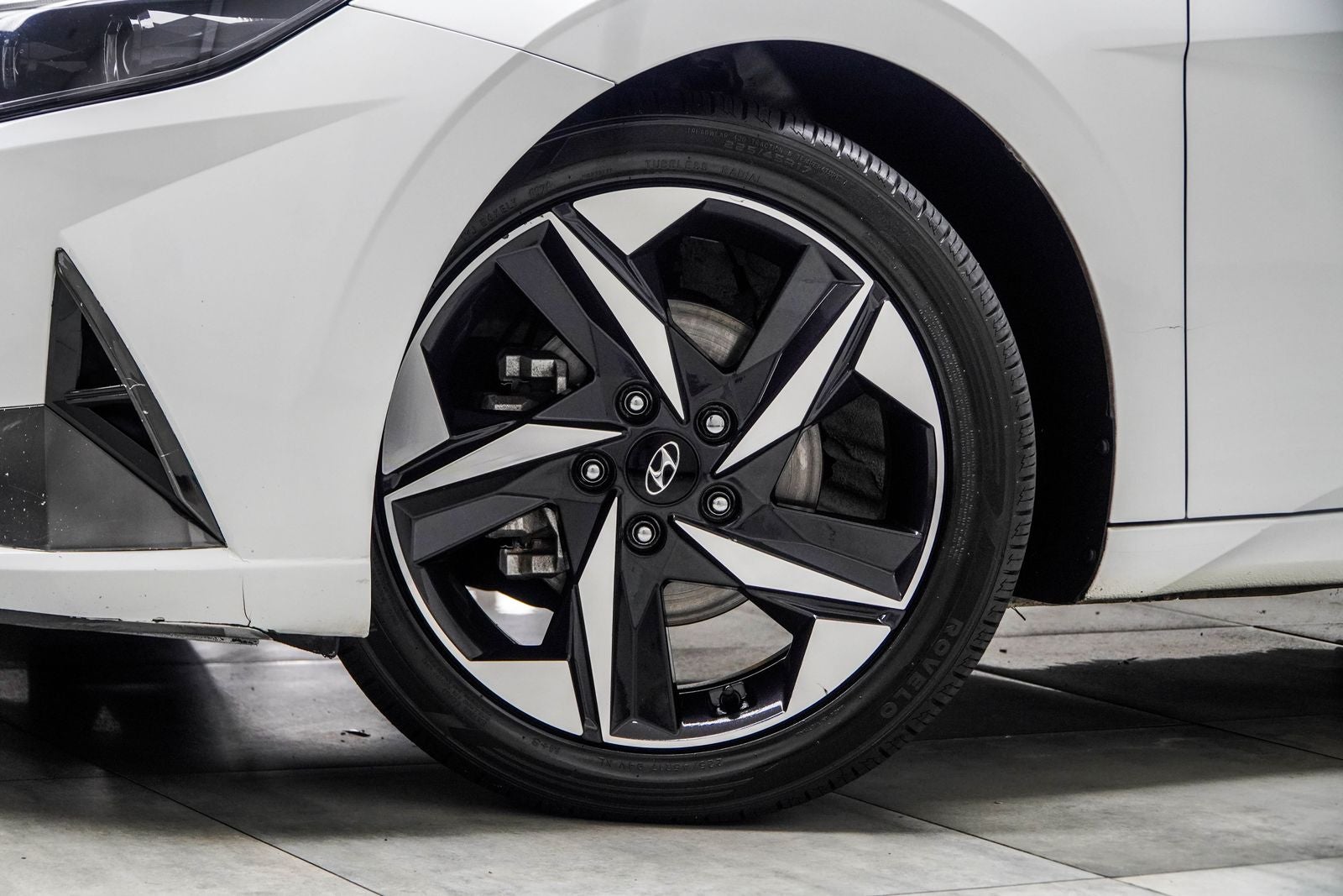 2021 Hyundai Elantra Limited