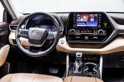 2021 Toyota Highlander Hybrid XLE