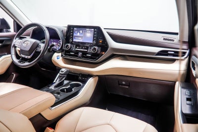 2021 Toyota Highlander Hybrid XLE