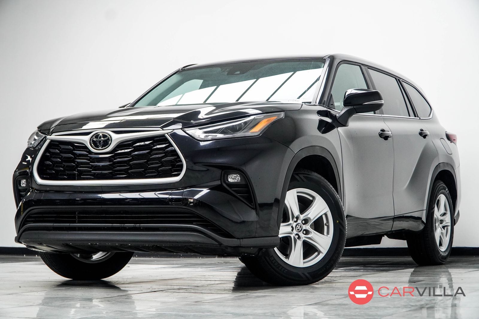 2025 Toyota Highlander LE
