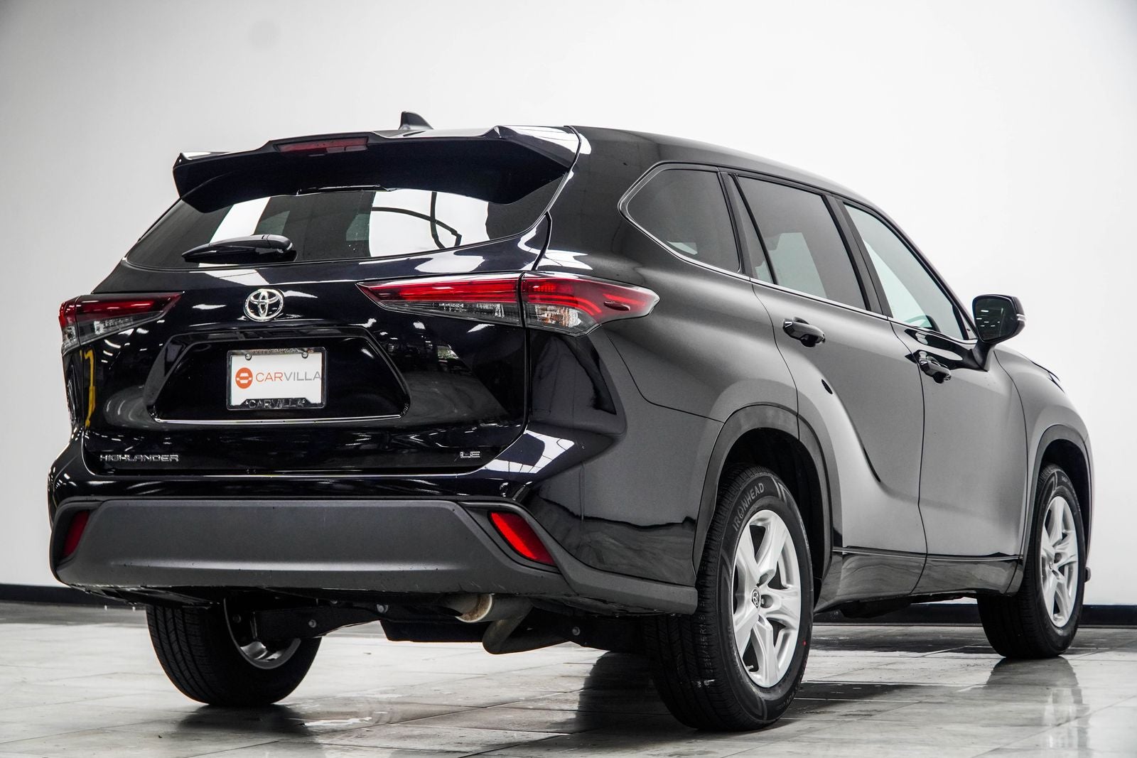 2025 Toyota Highlander LE
