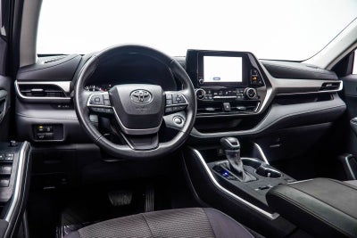 2025 Toyota Highlander LE