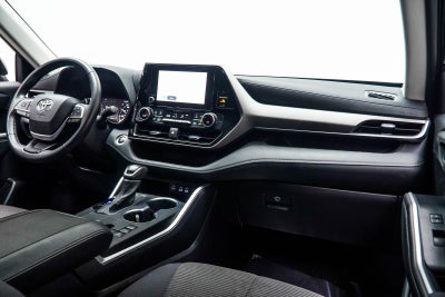 2025 Toyota Highlander LE