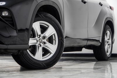 2025 Toyota Highlander LE