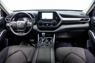 2025 Toyota Highlander LE