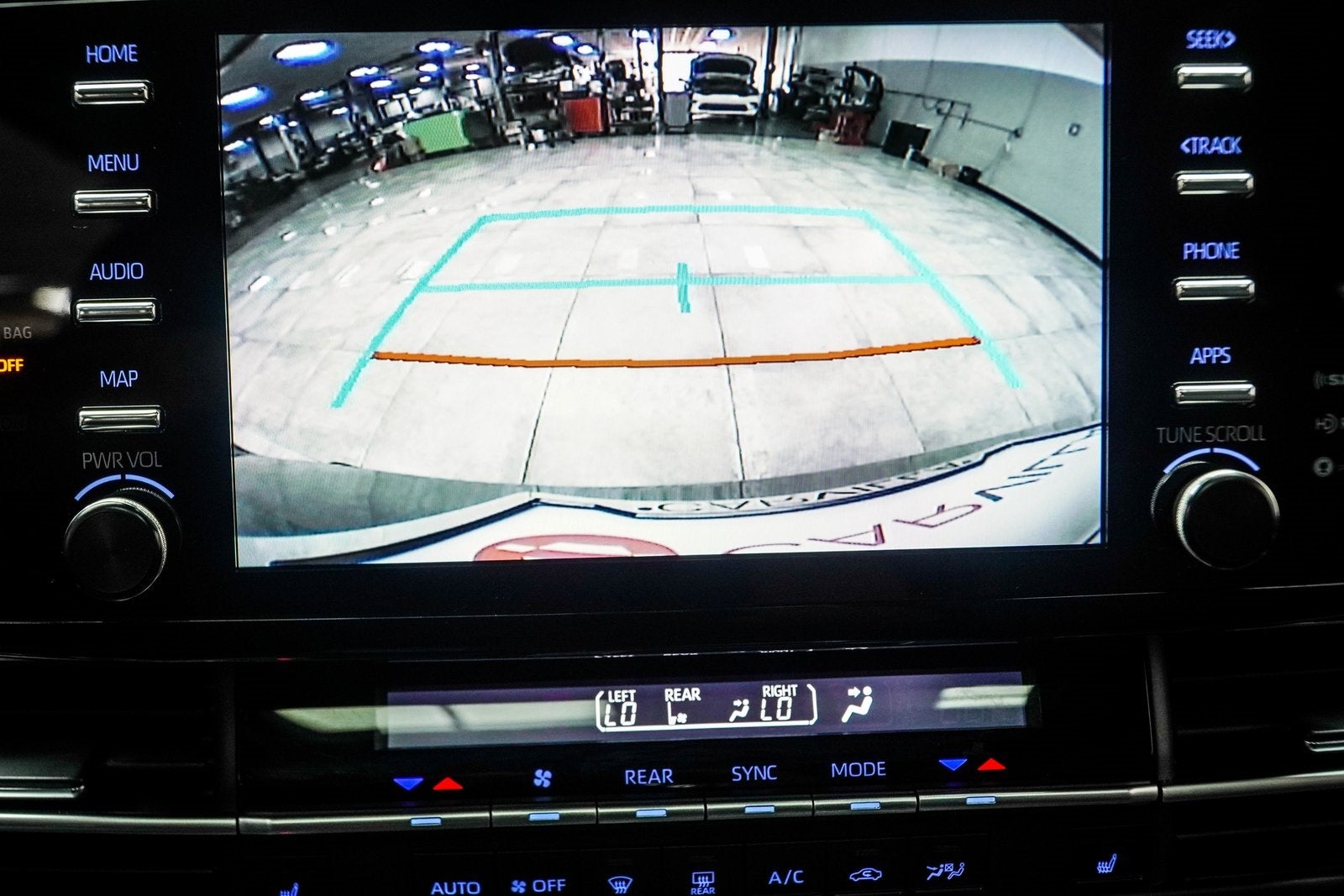 2022 Toyota Sienna XSE 7 Passenger