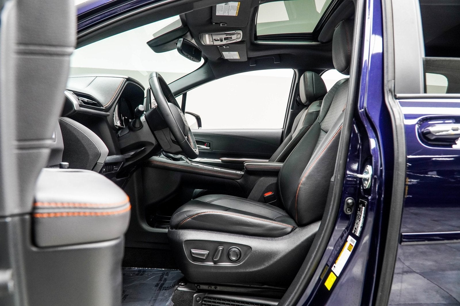 2022 Toyota Sienna XSE 7 Passenger