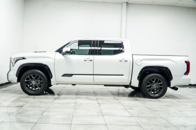 2022 Toyota Tundra Hybrid Platinum