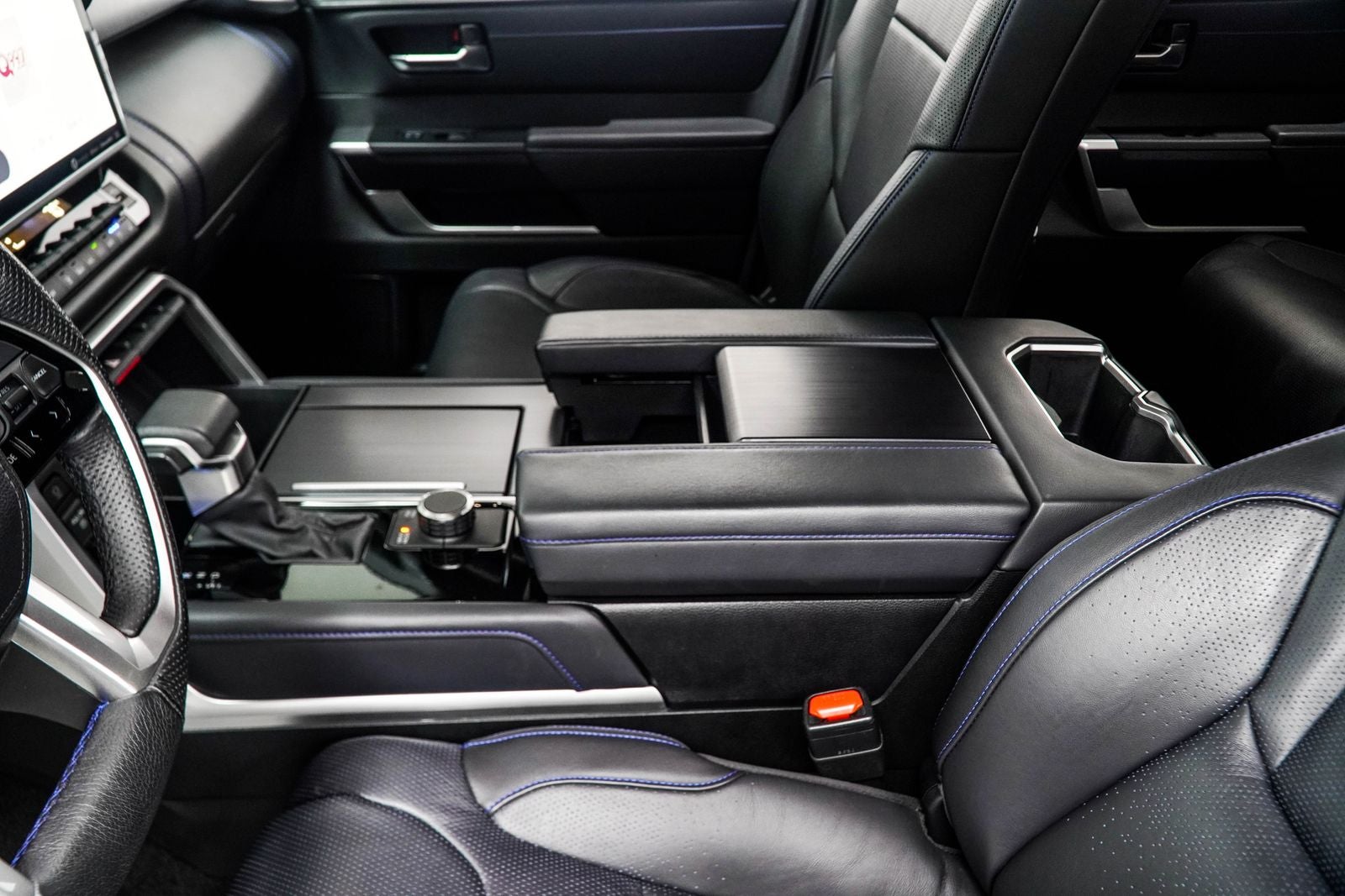2022 Toyota Tundra Hybrid Platinum