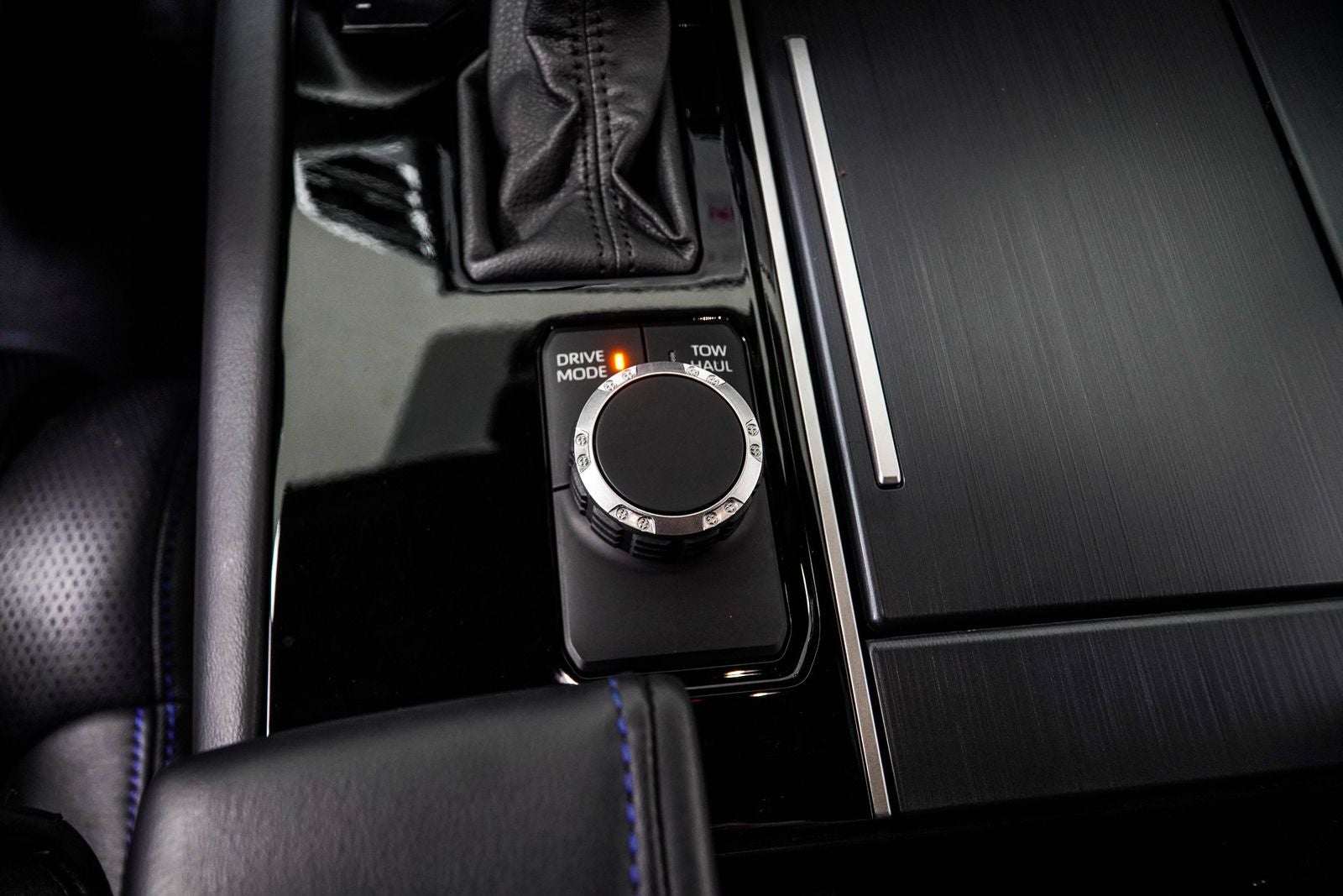 2022 Toyota Tundra Hybrid Platinum