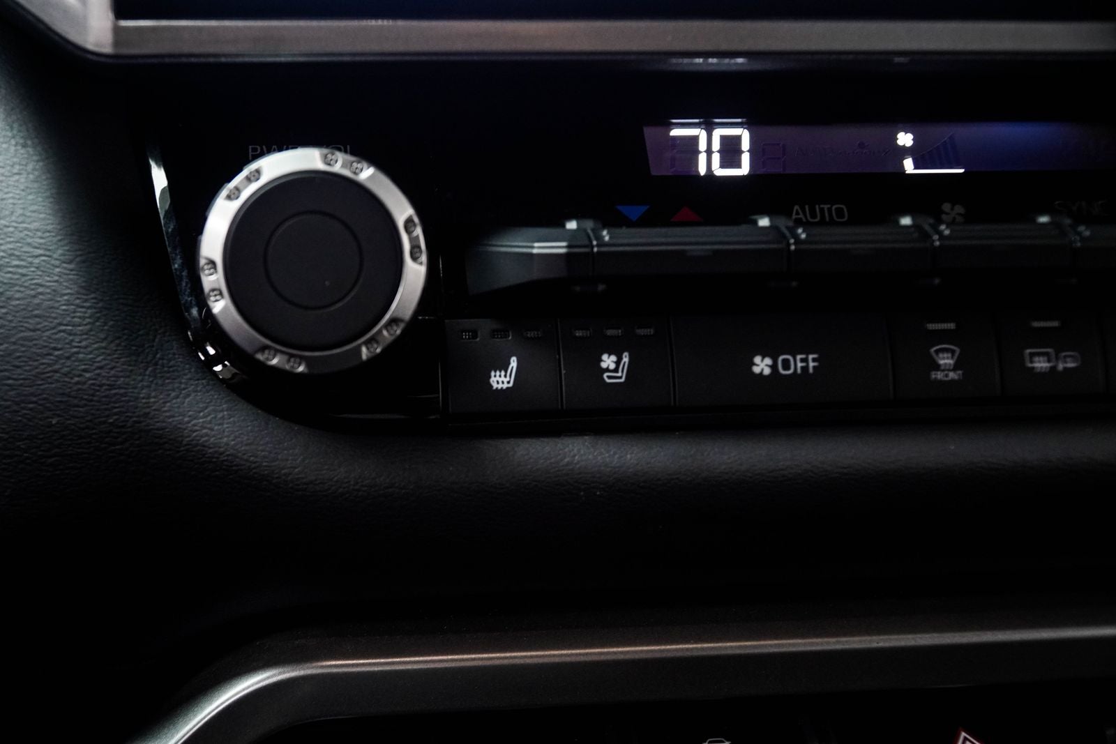 2022 Toyota Tundra Hybrid Platinum