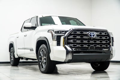 2022 Toyota Tundra Hybrid Platinum