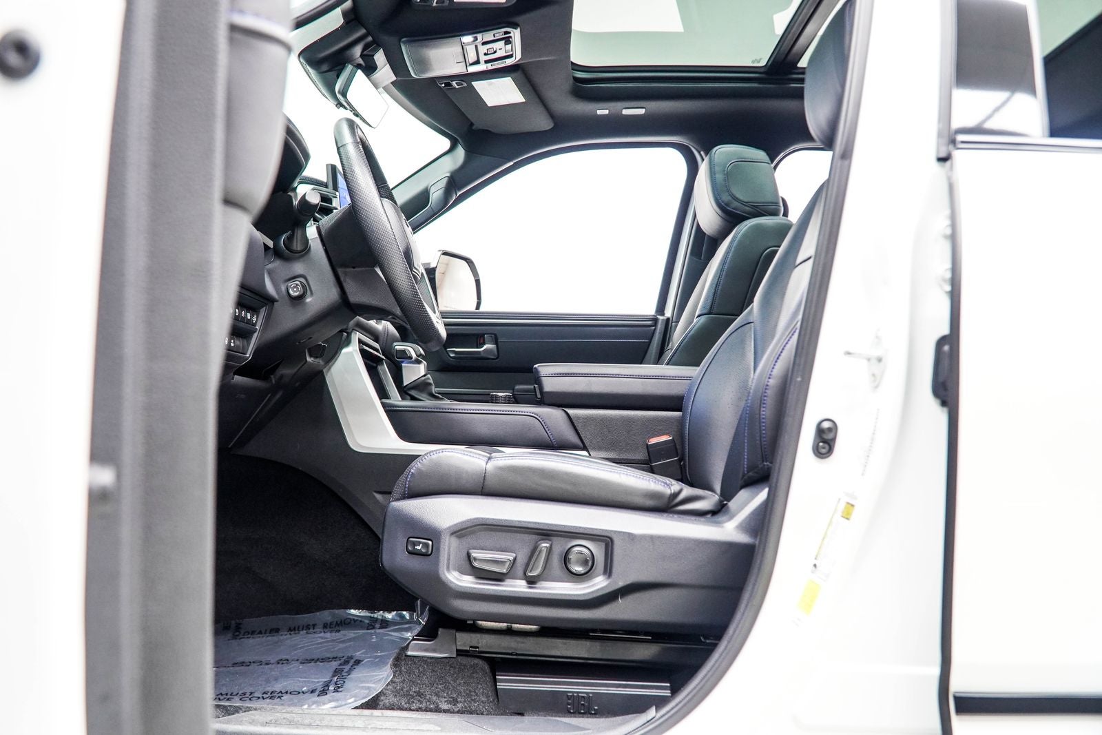 2022 Toyota Tundra Hybrid Platinum