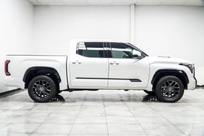 2022 Toyota Tundra Hybrid Platinum