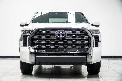 2022 Toyota Tundra Hybrid Platinum