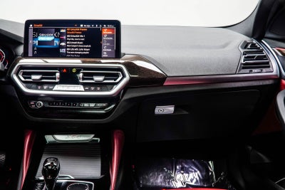 2024 BMW X4 xDrive30i