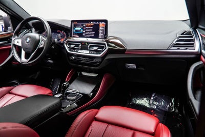 2024 BMW X4 xDrive30i