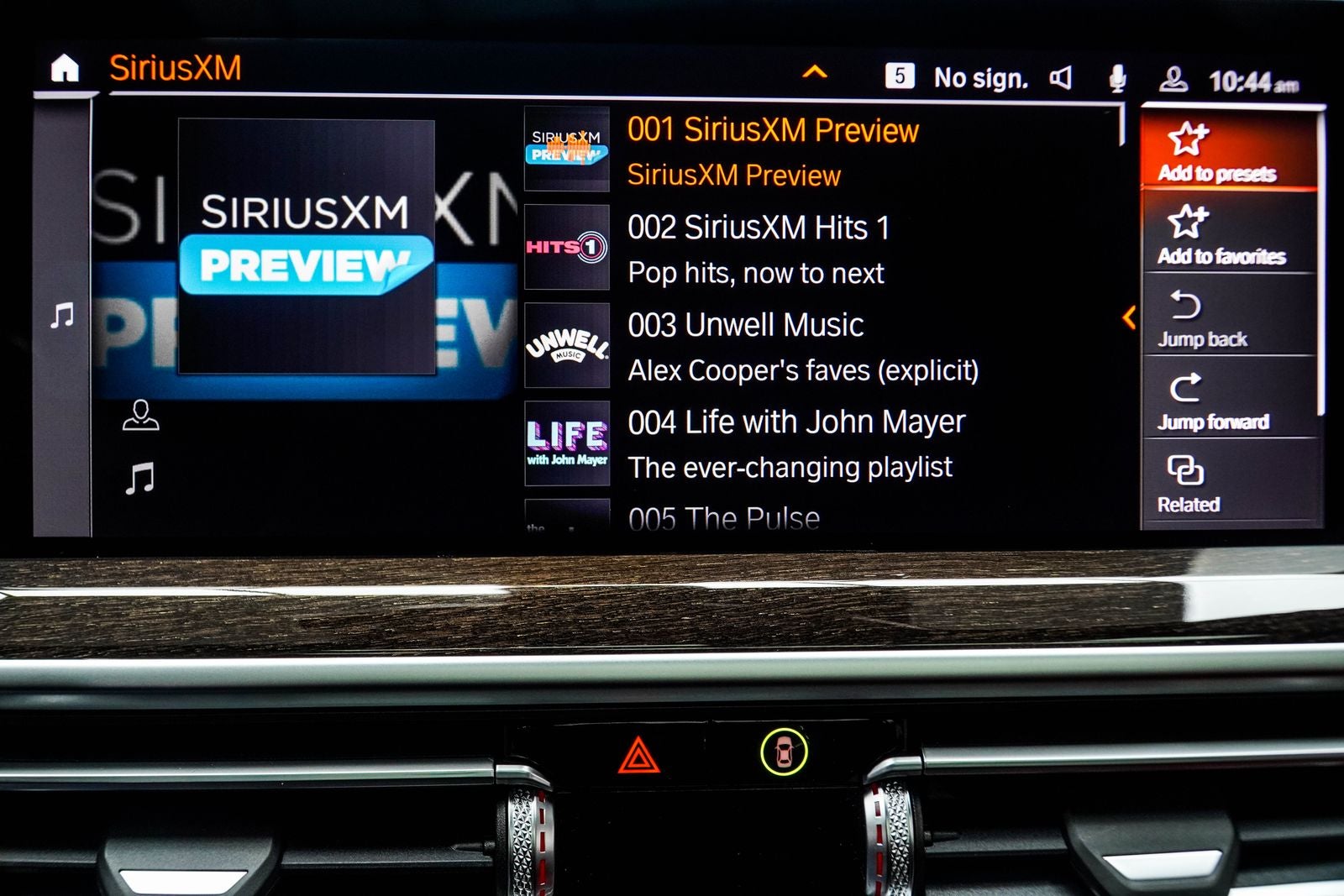 2024 BMW X4 xDrive30i
