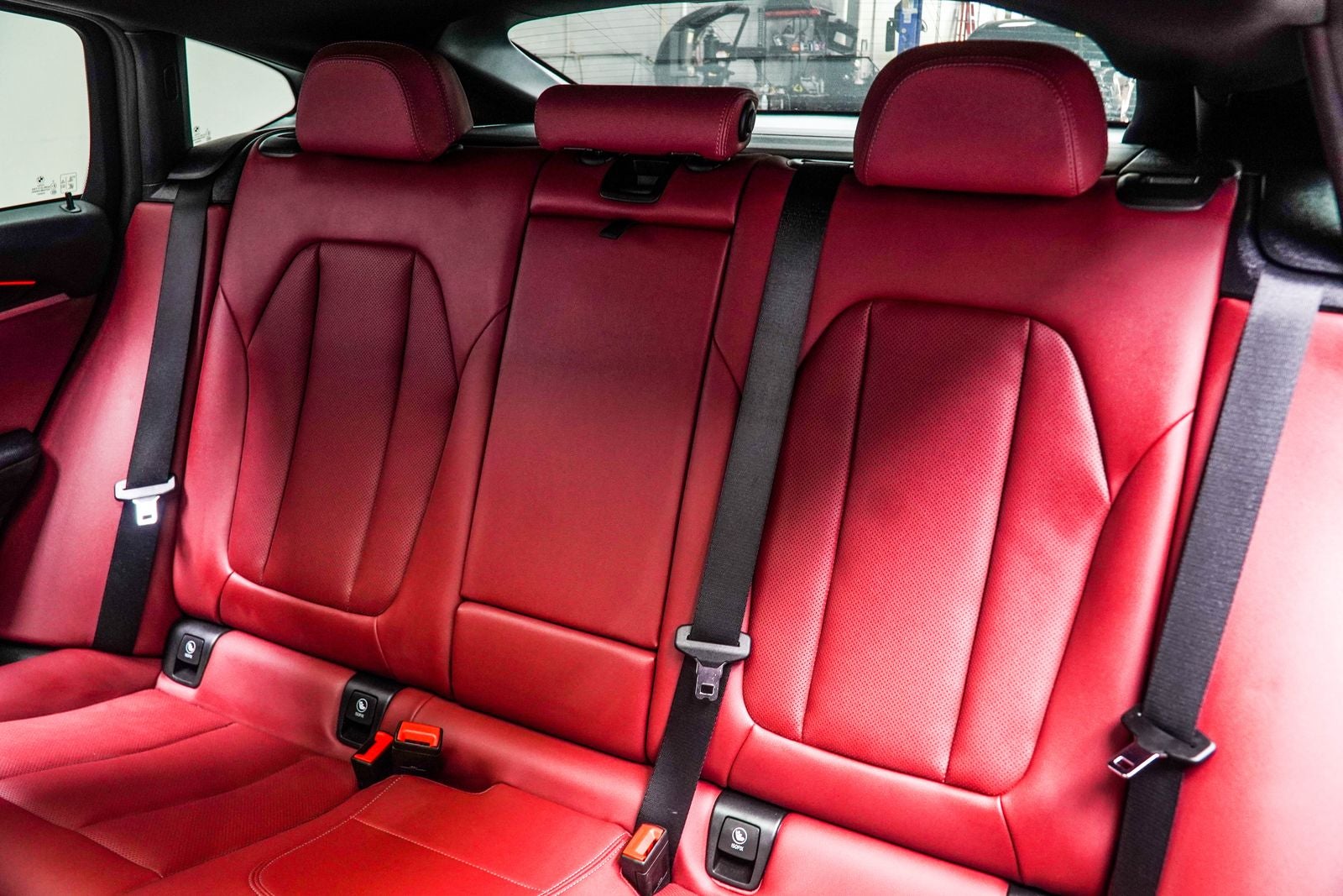 2024 BMW X4 xDrive30i