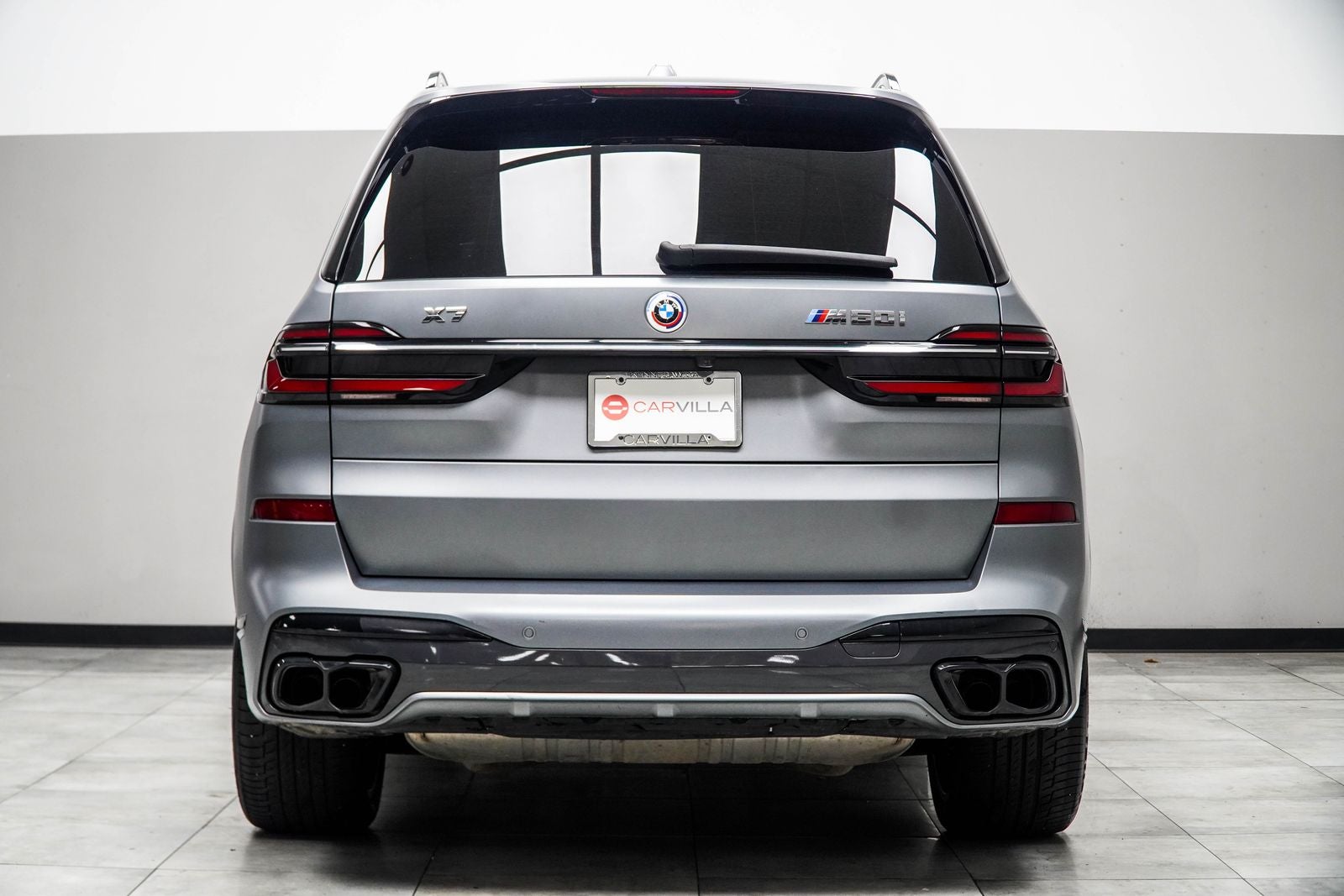 2023 BMW X7 M60i