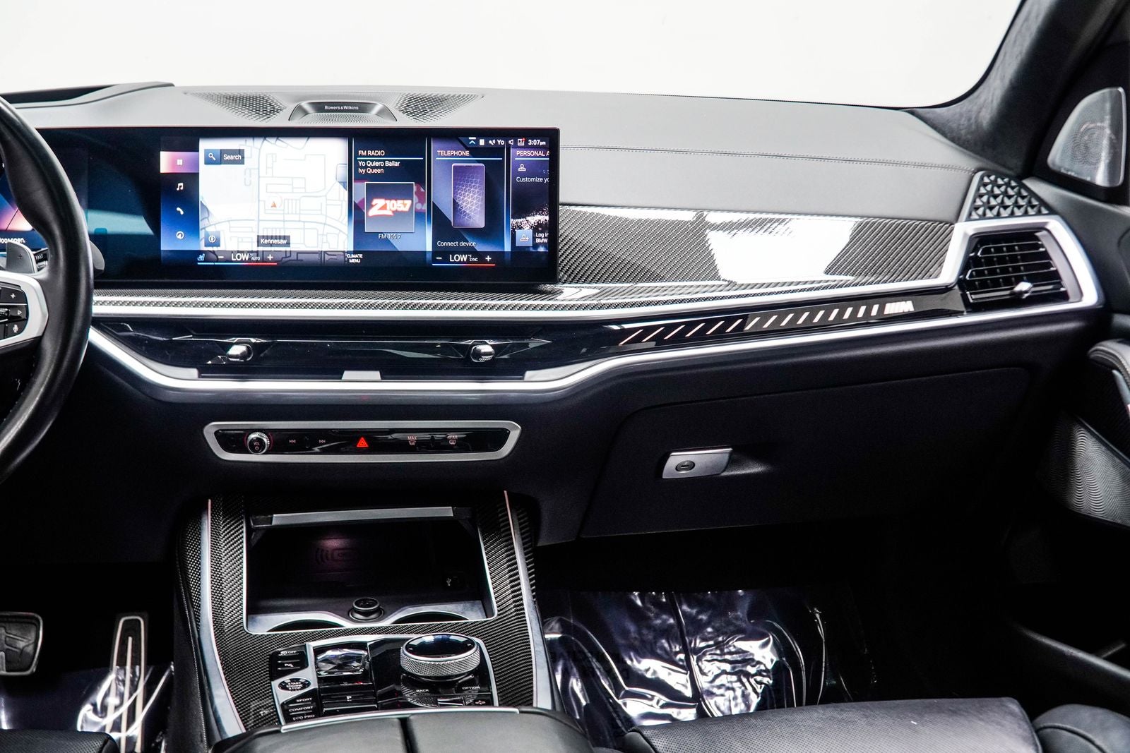 2023 BMW X7 M60i