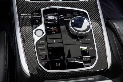 2023 BMW X7 M60i