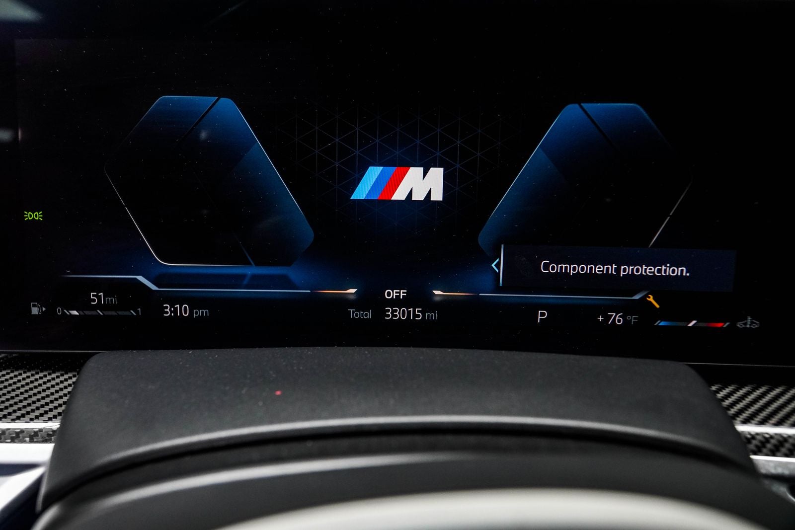 2023 BMW X7 M60i