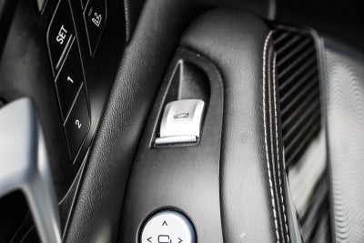 2023 BMW X7 M60i