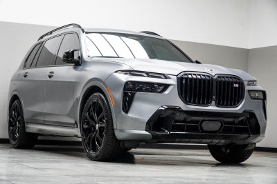 2023 BMW X7 M60i
