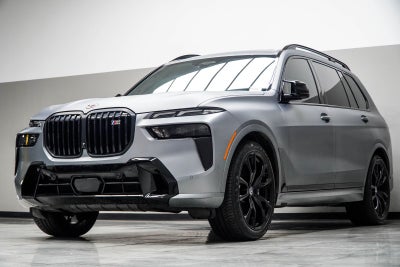 2023 BMW X7 M60i