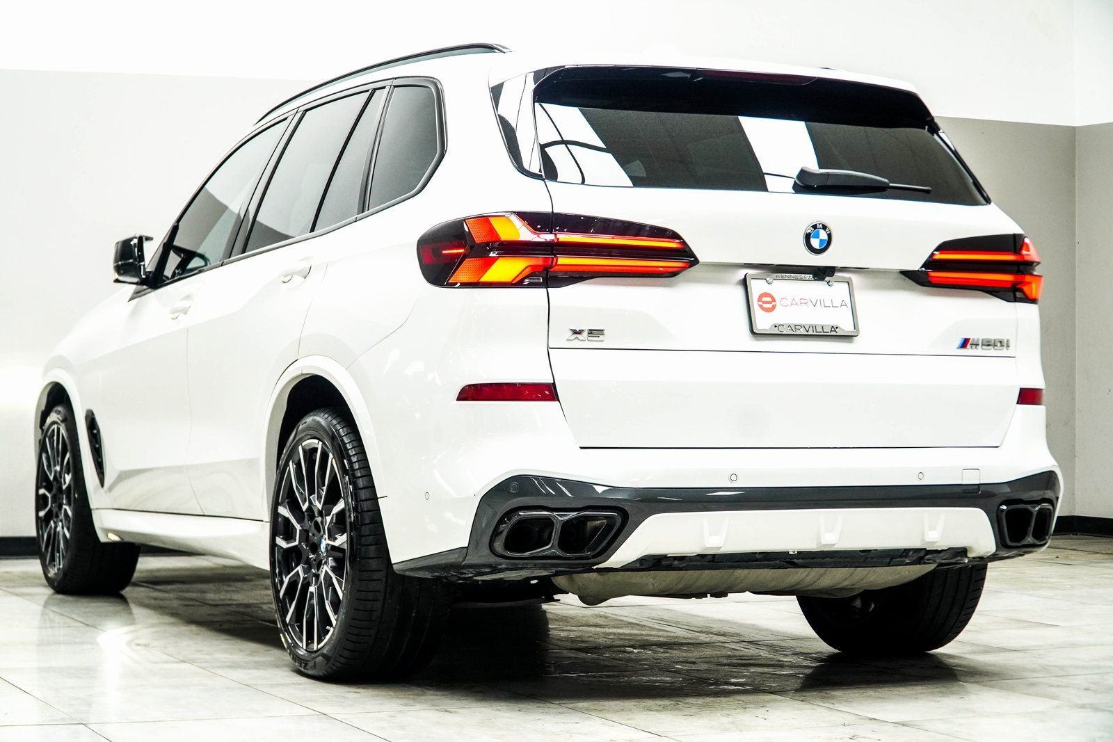 2024 BMW X5 M60i