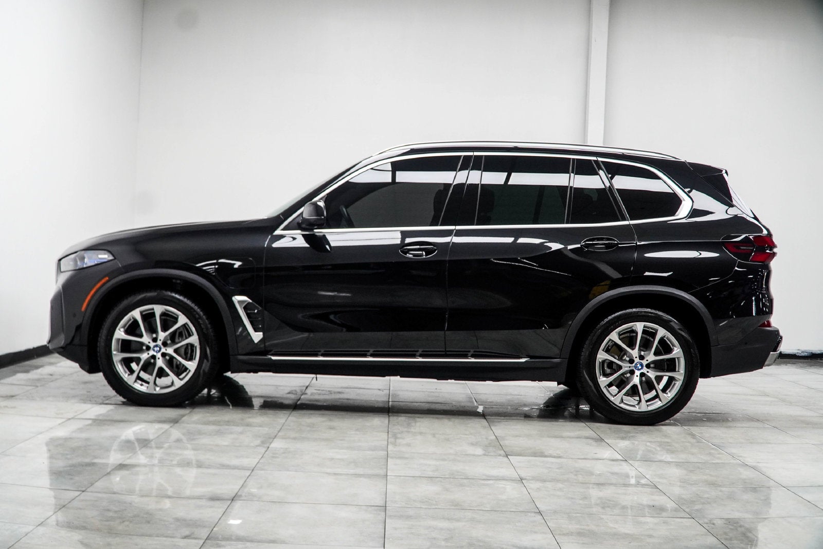 2024 BMW X5 xDrive50e